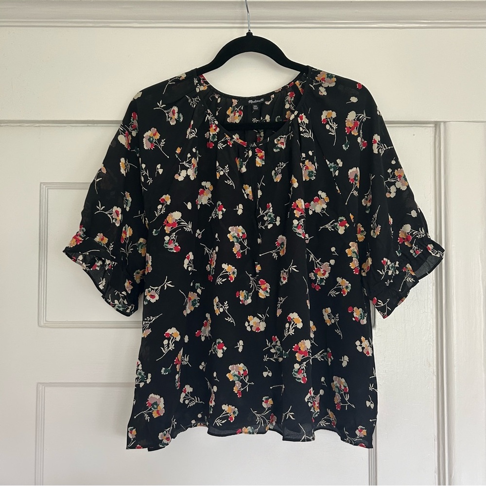 Madewell silk floral keyhole neck blouse